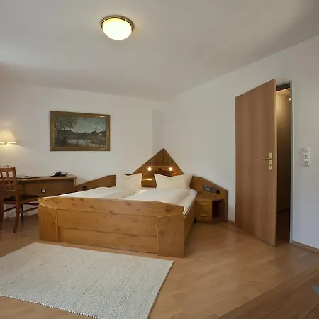 Parkhotel Sonnenhof 4*